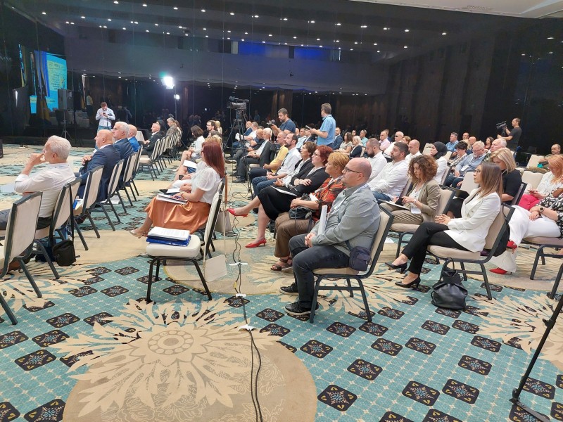 Izvršni direktor Udruženja učestvovao na konferenciji povodom 10 godina rada Fonda za profesionalnu rehabilitaciju i zapošljavanje OSI FBiH 2