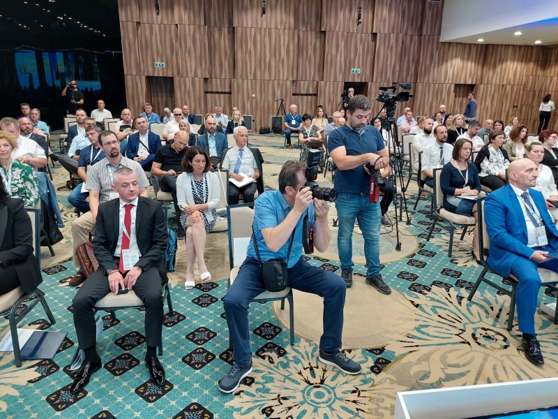 Izvršni direktor Udruženja učestvovao na konferenciji povodom 10 godina rada Fonda za profesionalnu rehabilitaciju i zapošljavanje OSI FBiH 3