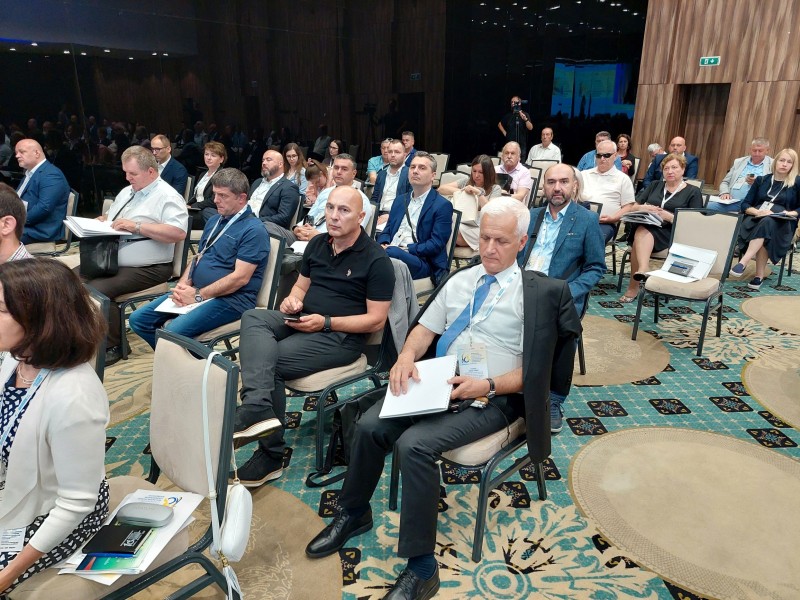 Izvršni direktor Udruženja učestvovao na konferenciji povodom 10 godina rada Fonda za profesionalnu rehabilitaciju i zapošljavanje OSI FBiH 4