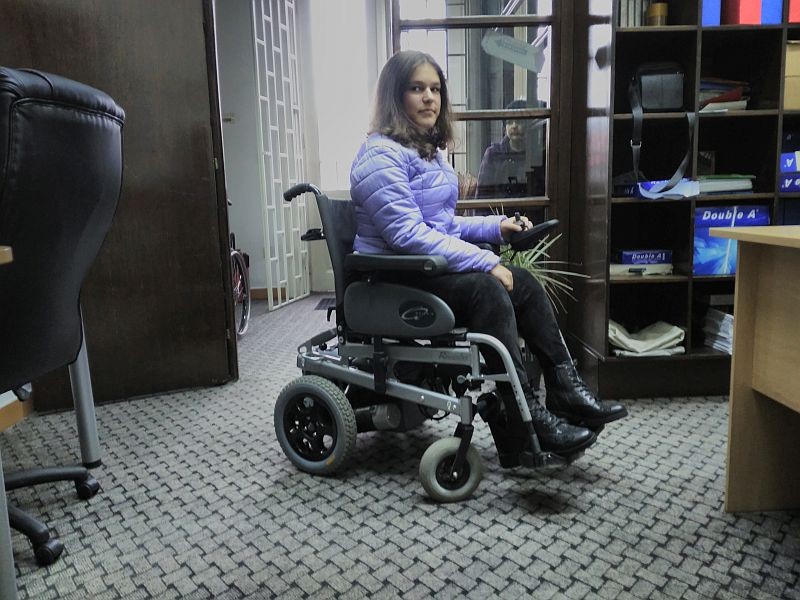 Uručena elektromotorna kolica našoj mladoj članici 2